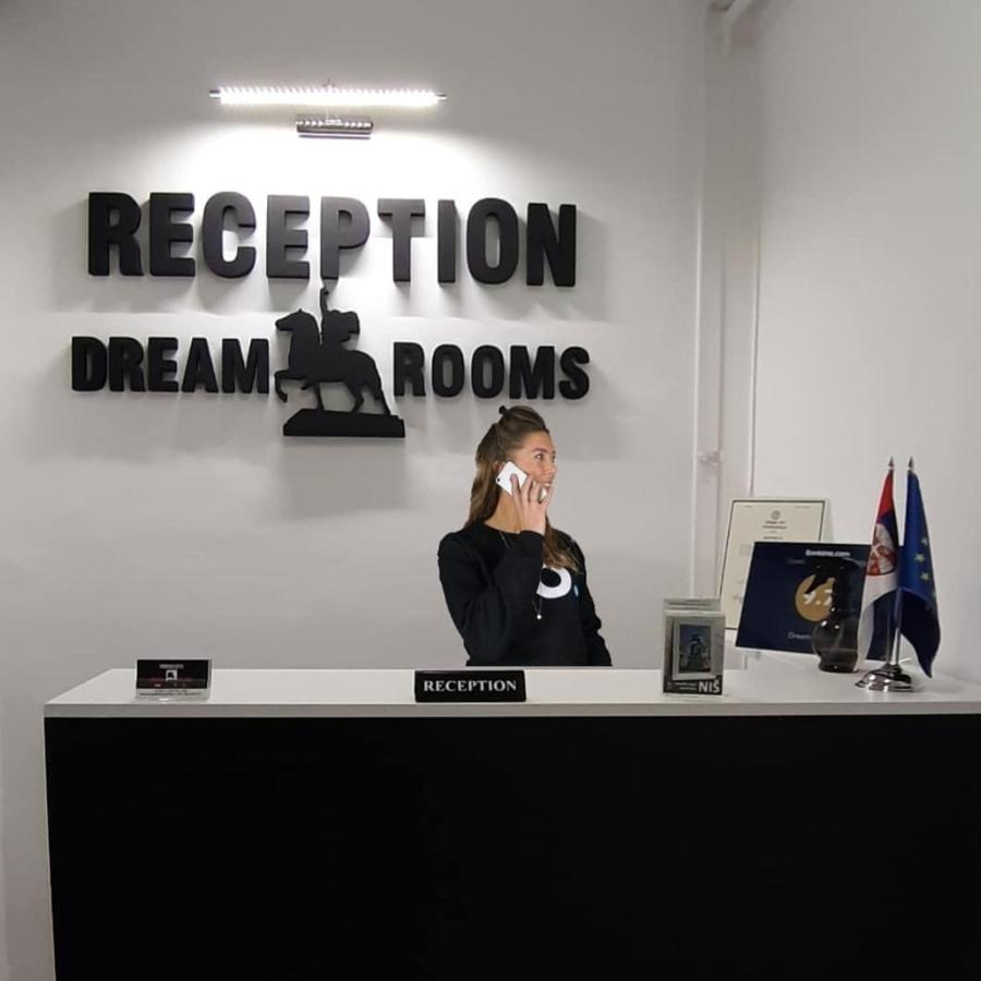 Apartments & Dream Rooms นิส ภายนอก รูปภาพ
